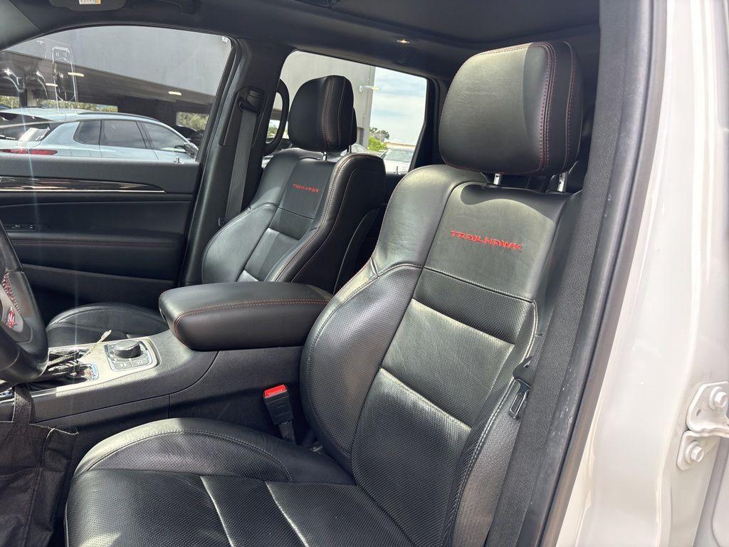 used 2021 Jeep Grand Cherokee car, priced at $23,216
