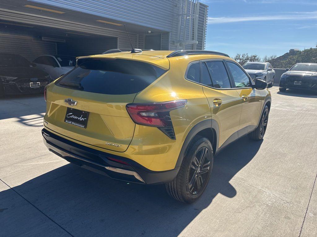 used 2025 Chevrolet Trax car, priced at $23,691