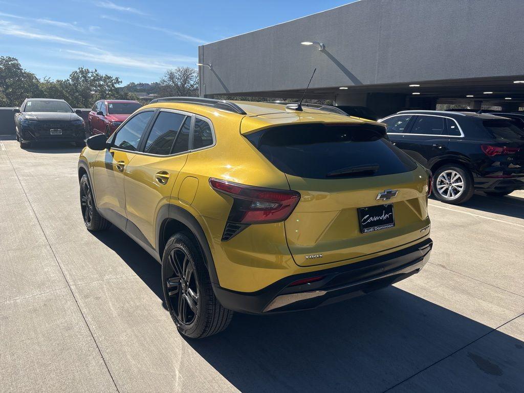 used 2025 Chevrolet Trax car, priced at $23,691