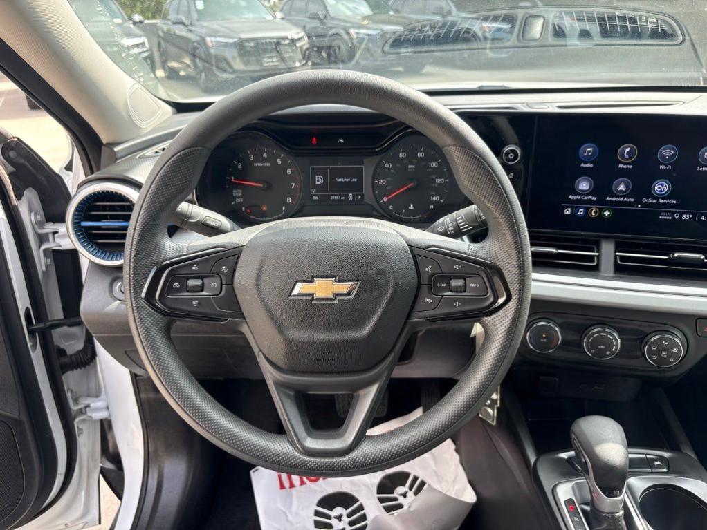 used 2025 Chevrolet Trax car, priced at $20,218
