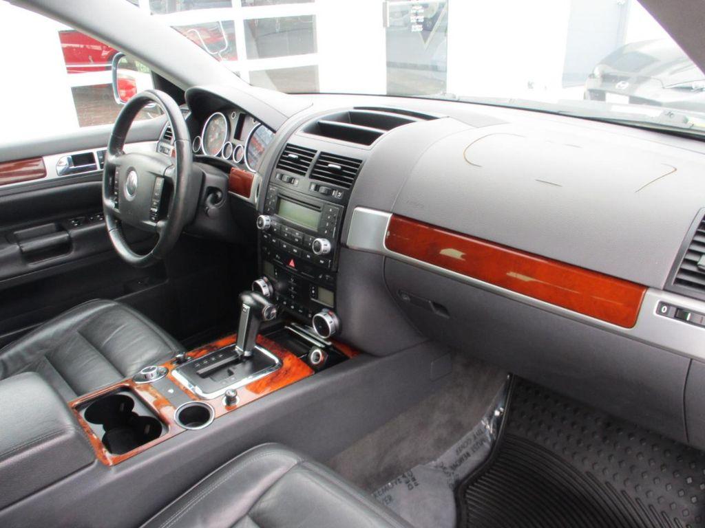 used 2006 Volkswagen Touareg car, priced at $7,995