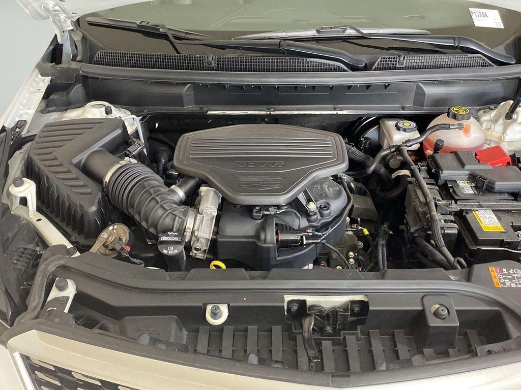 used 2022 Cadillac XT5 car, priced at $27,309