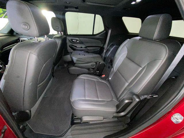 used 2023 Chevrolet Traverse car, priced at $26,819