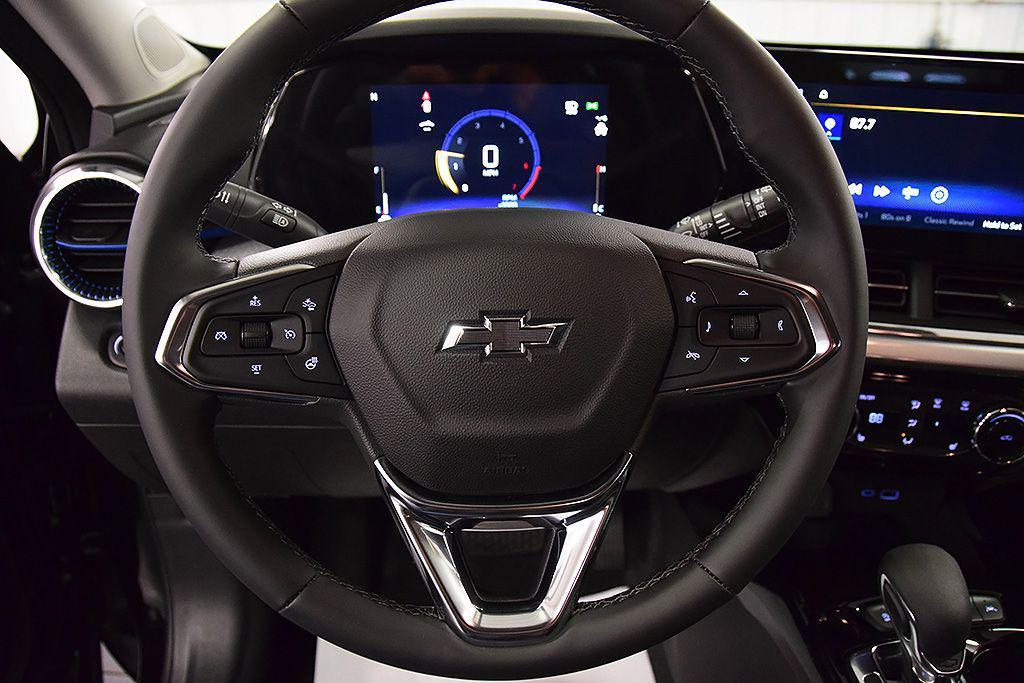 new 2026 Chevrolet Trax car, priced at $27,080