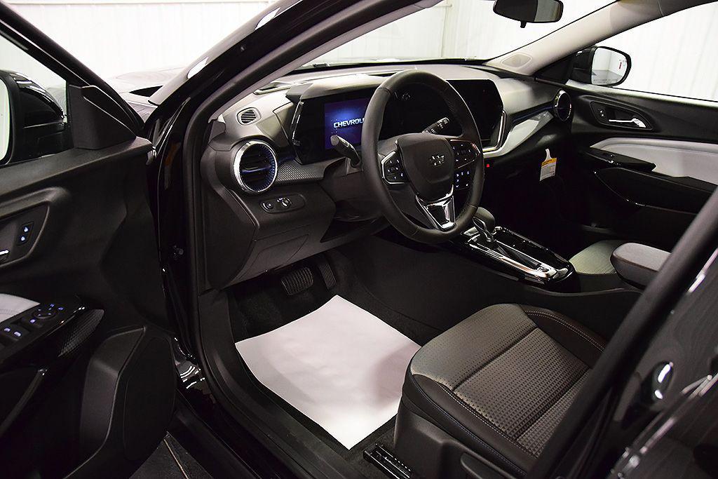 new 2026 Chevrolet Trax car, priced at $27,080