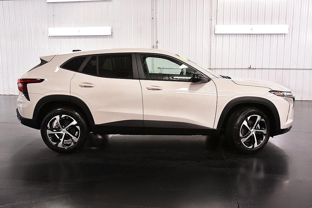 new 2026 Chevrolet Trax car