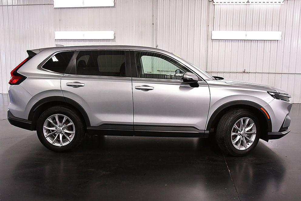 used 2023 Honda CR-V car, priced at $32,993