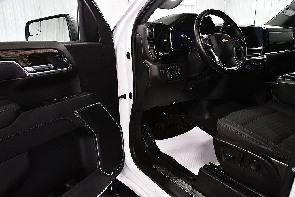 used 2022 Chevrolet Silverado 1500 car, priced at $33,455
