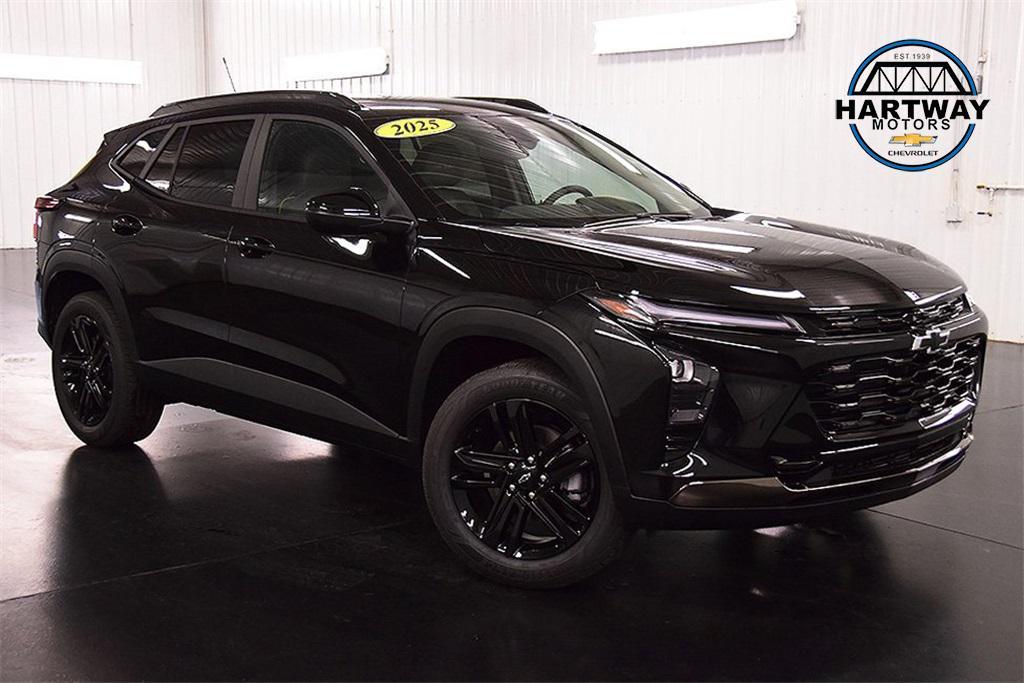 new 2025 Chevrolet Trax car, priced at $26,690