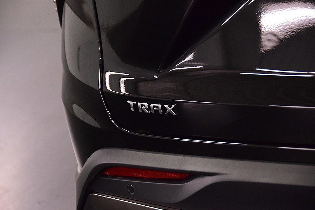 new 2025 Chevrolet Trax car, priced at $26,690