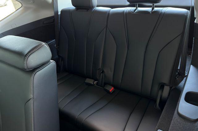 used 2025 Acura MDX car, priced at $47,995