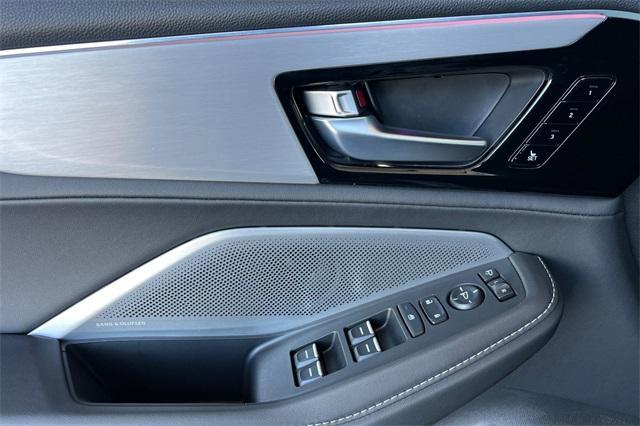 used 2025 Acura MDX car, priced at $49,995