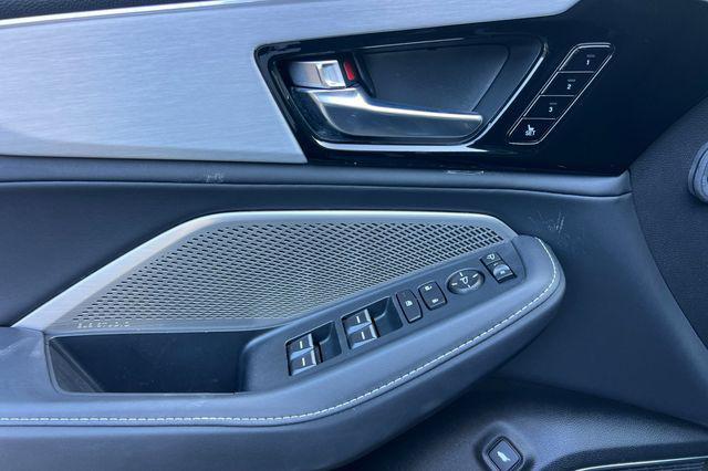 used 2023 Acura MDX car, priced at $36,995