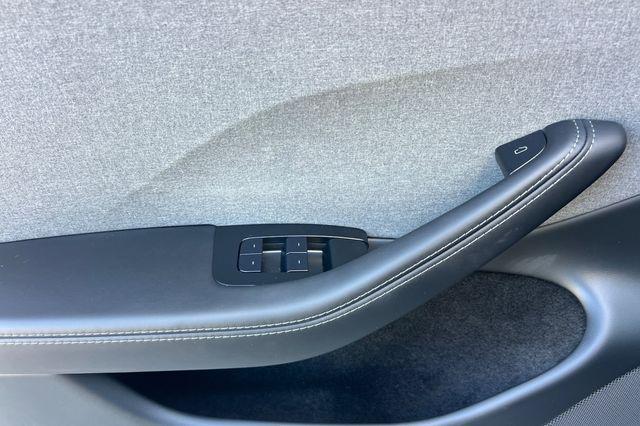 used 2025 Tesla Model 3 car, priced at $39,995