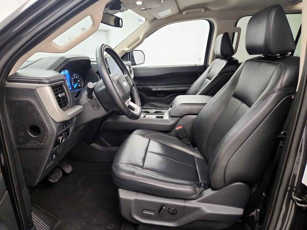 used 2024 Ford Expedition car, priced at $40,998