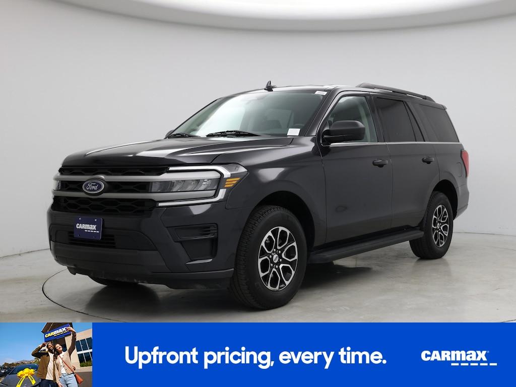 used 2024 Ford Expedition car, priced at $40,998