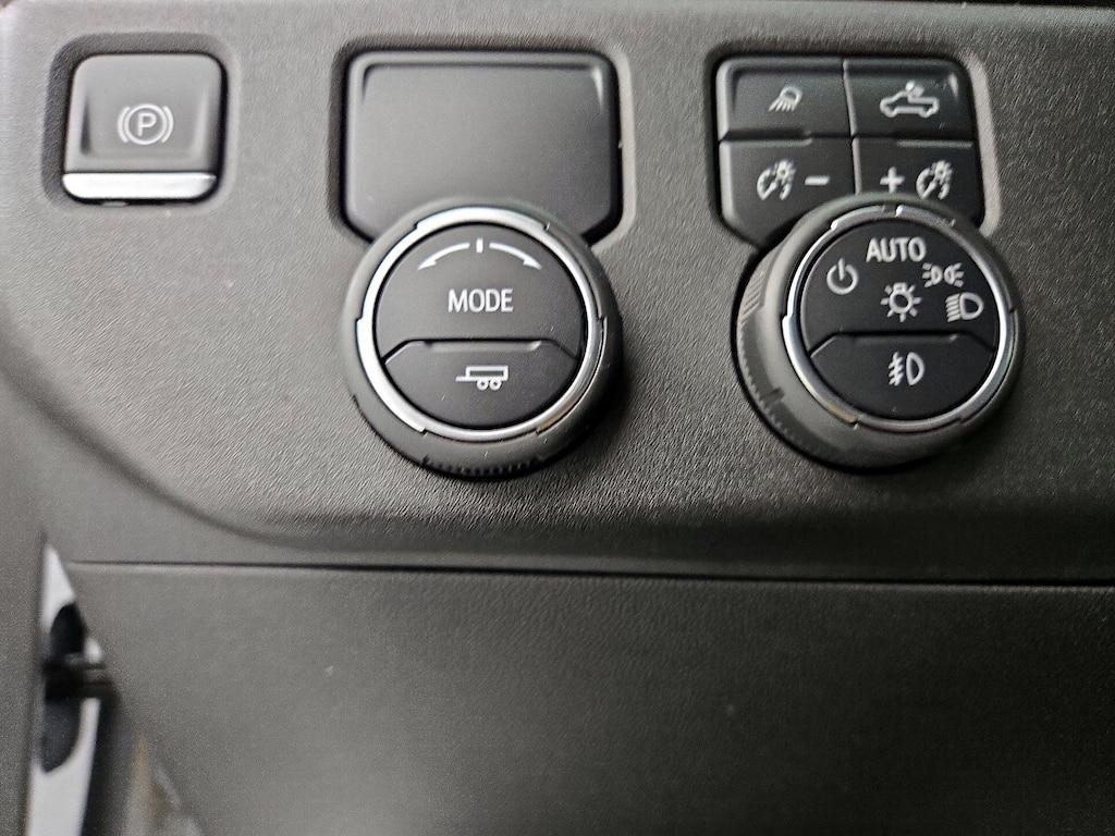 used 2022 Chevrolet Silverado 1500 car, priced at $38,998