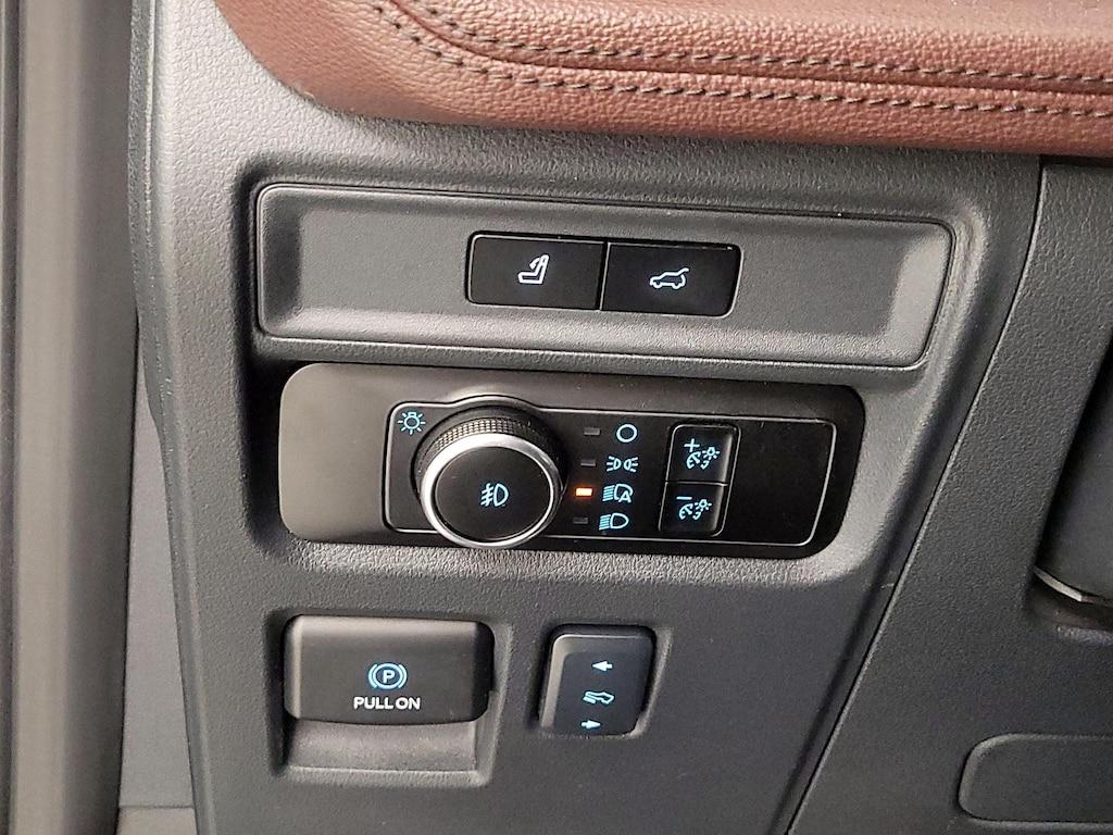 used 2024 Ford Expedition Max car, priced at $45,998