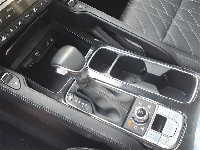 used 2024 Kia Telluride car, priced at $33,321