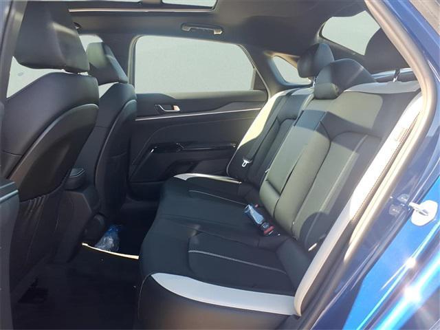 new 2026 Kia K5 car, priced at $31,075