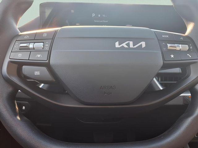 new 2025 Kia K4 car, priced at $23,060