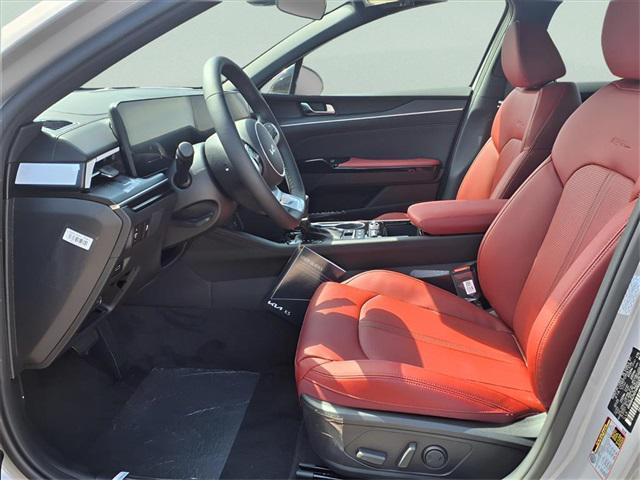 new 2026 Kia K5 car, priced at $31,250