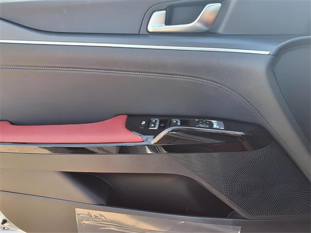 new 2026 Kia K5 car, priced at $31,250