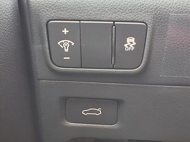 new 2026 Kia K5 car, priced at $31,200