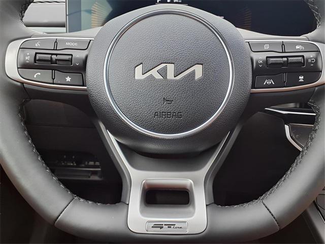 new 2026 Kia K5 car, priced at $31,600