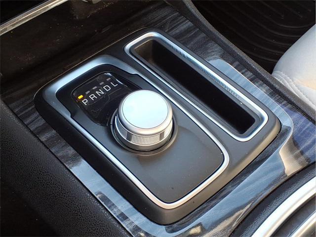 used 2019 Chrysler 300 car, priced at $13,988