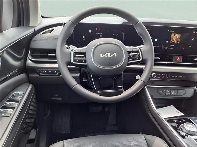 new 2025 Kia Carnival Hybrid car, priced at $49,190