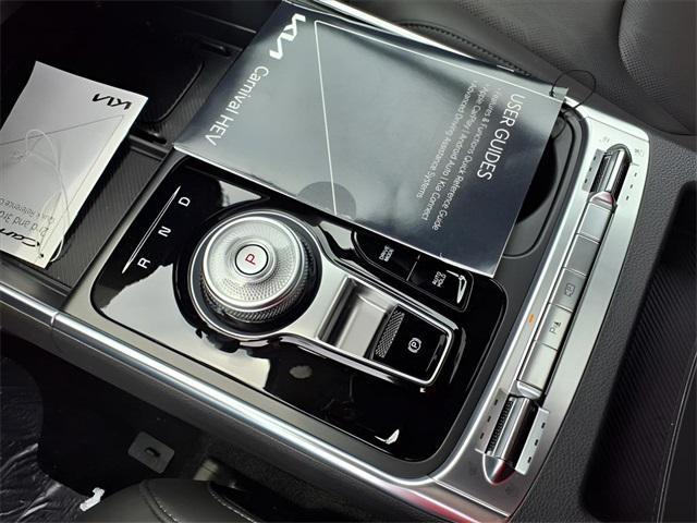 new 2025 Kia Carnival Hybrid car, priced at $49,190