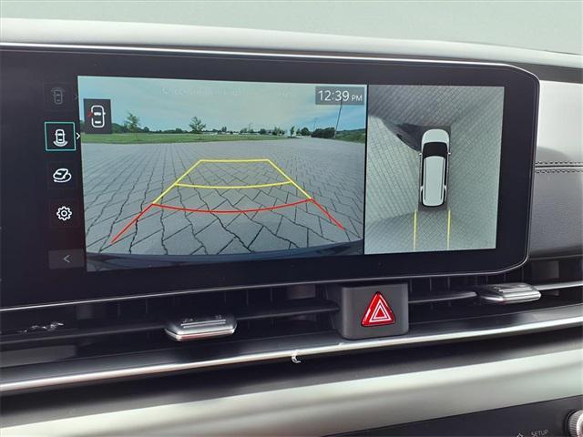 new 2025 Kia Carnival Hybrid car, priced at $49,190