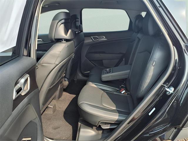 new 2026 Kia Sportage car, priced at $31,085