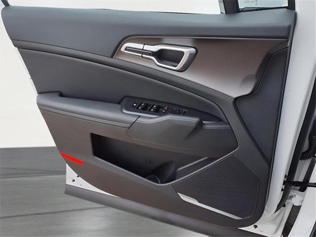 new 2026 Kia Sportage car, priced at $31,770