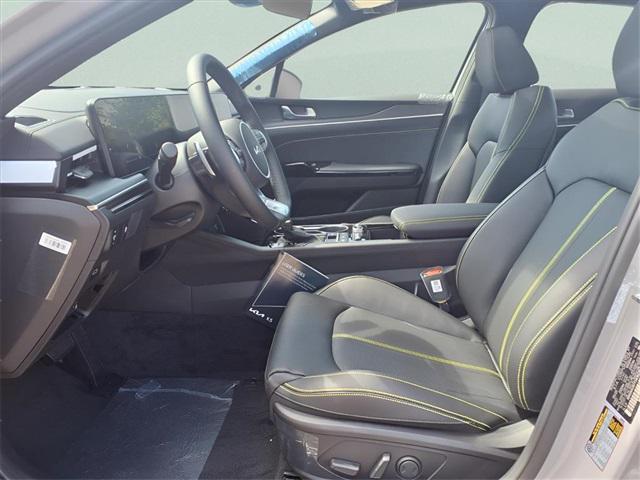 new 2026 Kia K5 car, priced at $34,455