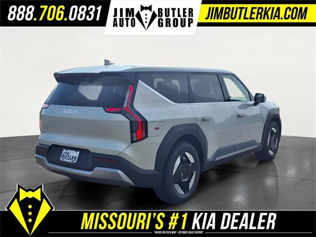 new 2026 Kia EV9 car, priced at $52,620