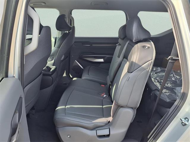 new 2026 Kia EV9 car, priced at $52,620