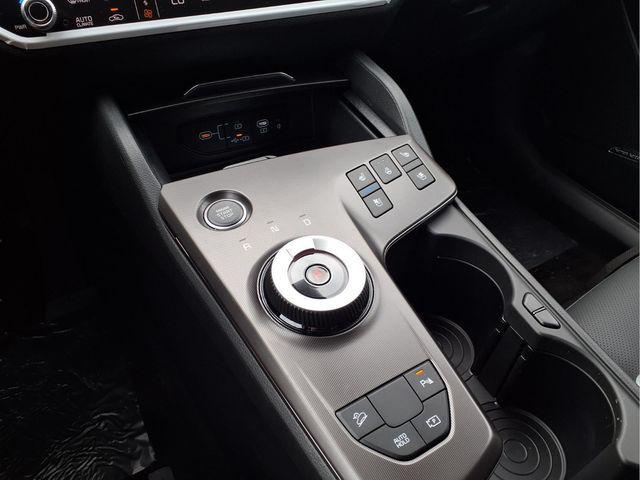 new 2026 Kia Sportage Hybrid car, priced at $42,045