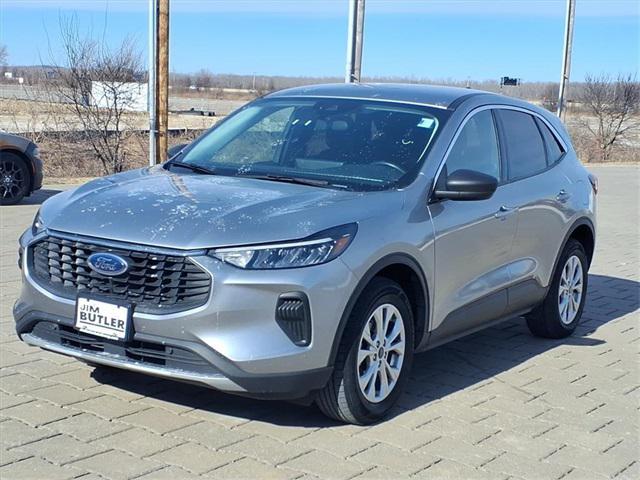 used 2023 Ford Escape car, priced at $21,092
