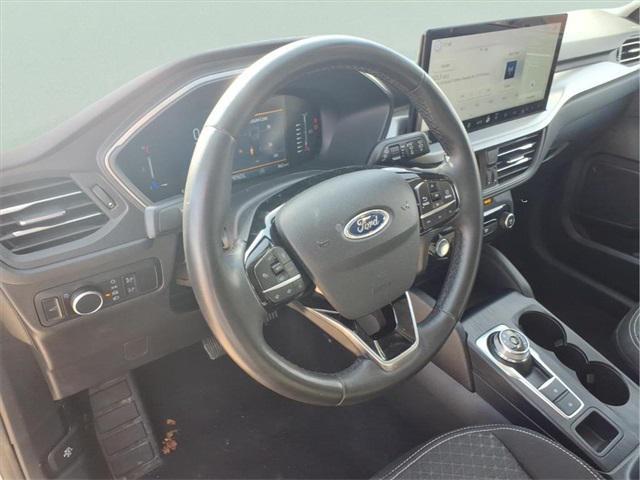 used 2023 Ford Escape car, priced at $21,092