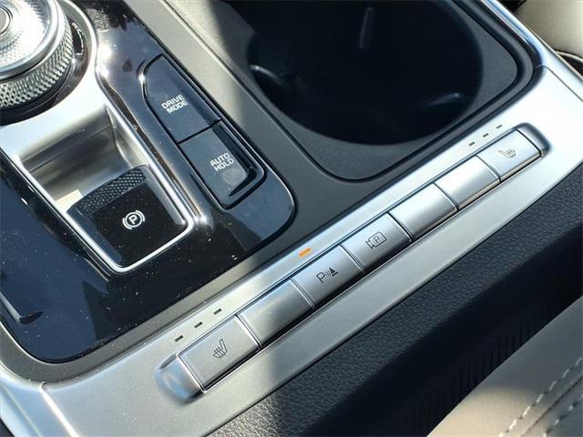 new 2026 Kia Carnival Hybrid car, priced at $44,620