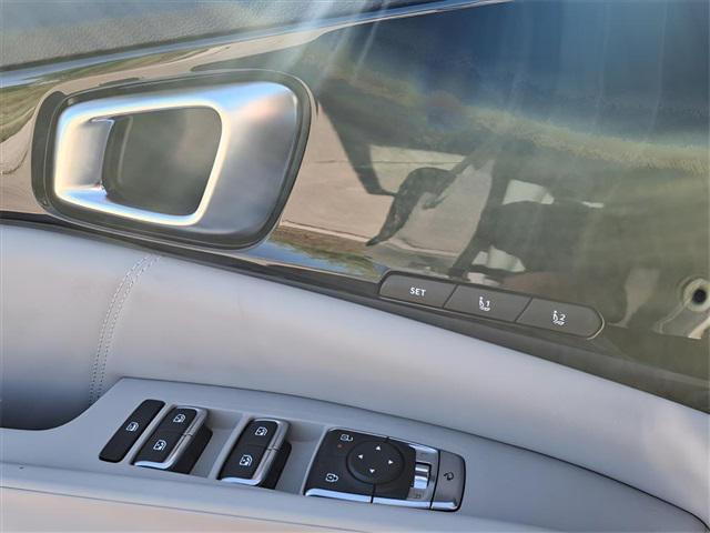 new 2026 Kia Carnival Hybrid car, priced at $55,925