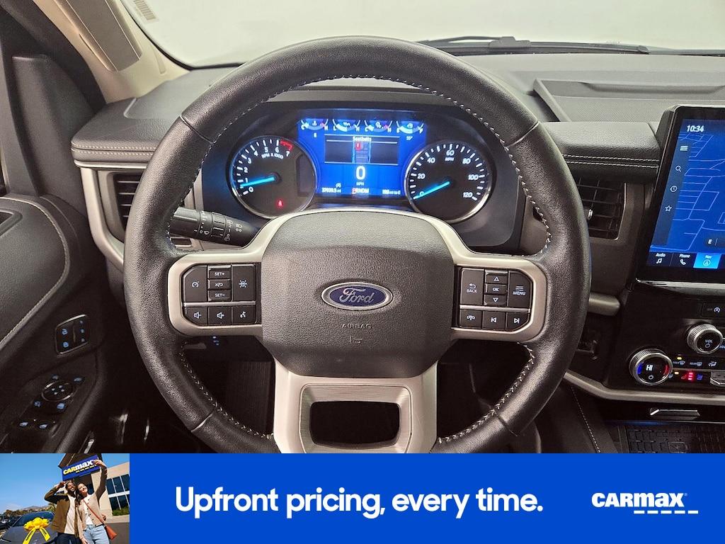 used 2024 Ford Expedition car, priced at $43,998