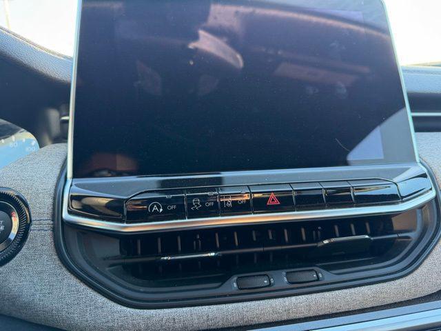 used 2024 Jeep Compass car, priced at $19,992