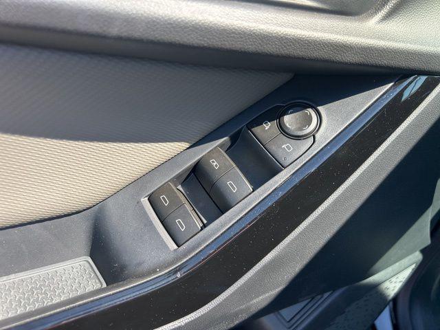 new 2026 Chevrolet Equinox car, priced at $33,474