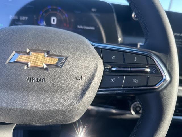 new 2026 Chevrolet Equinox car, priced at $27,495