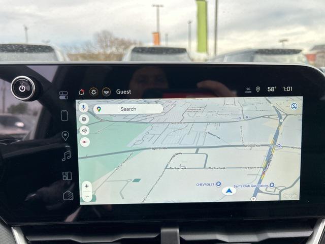 new 2026 Chevrolet Equinox car, priced at $27,990