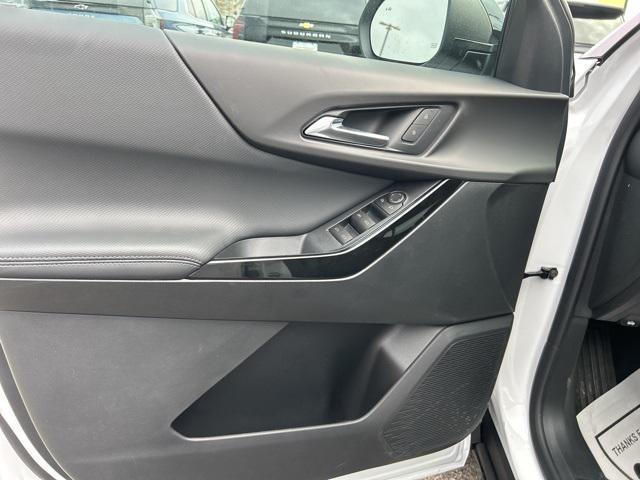 new 2026 Chevrolet Equinox car, priced at $27,990