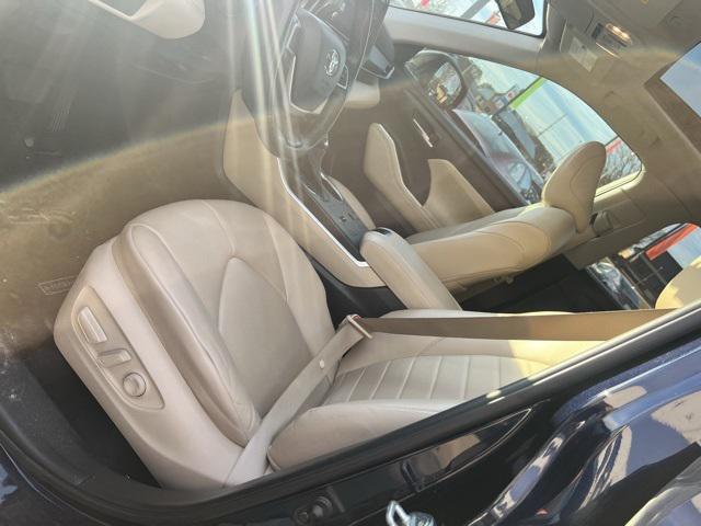 used 2023 Toyota Highlander car, priced at $35,499